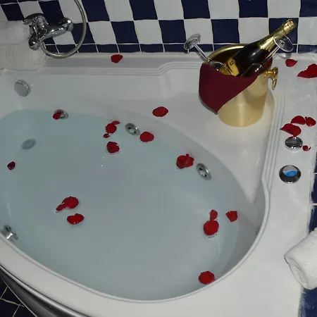Imperial Luxury Pensión