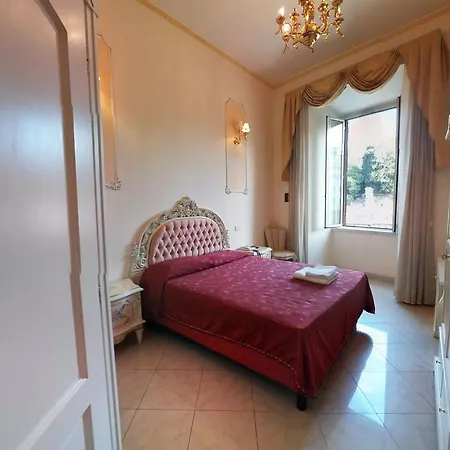 Imperial 3*